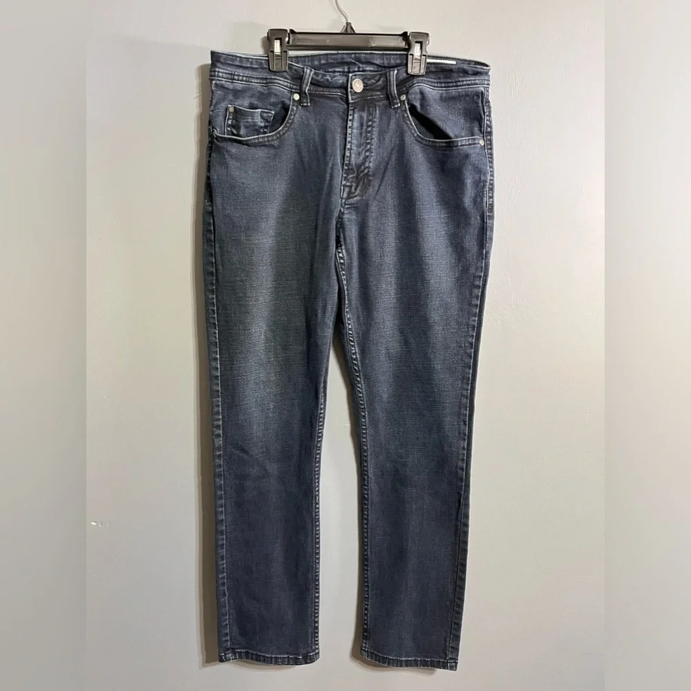 Buffalo David Britton straight leg jeans dark blue 34 waist 30.5 inseam